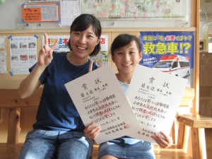 第36期生 幸那さんが県水泳大会での入賞の報告に！